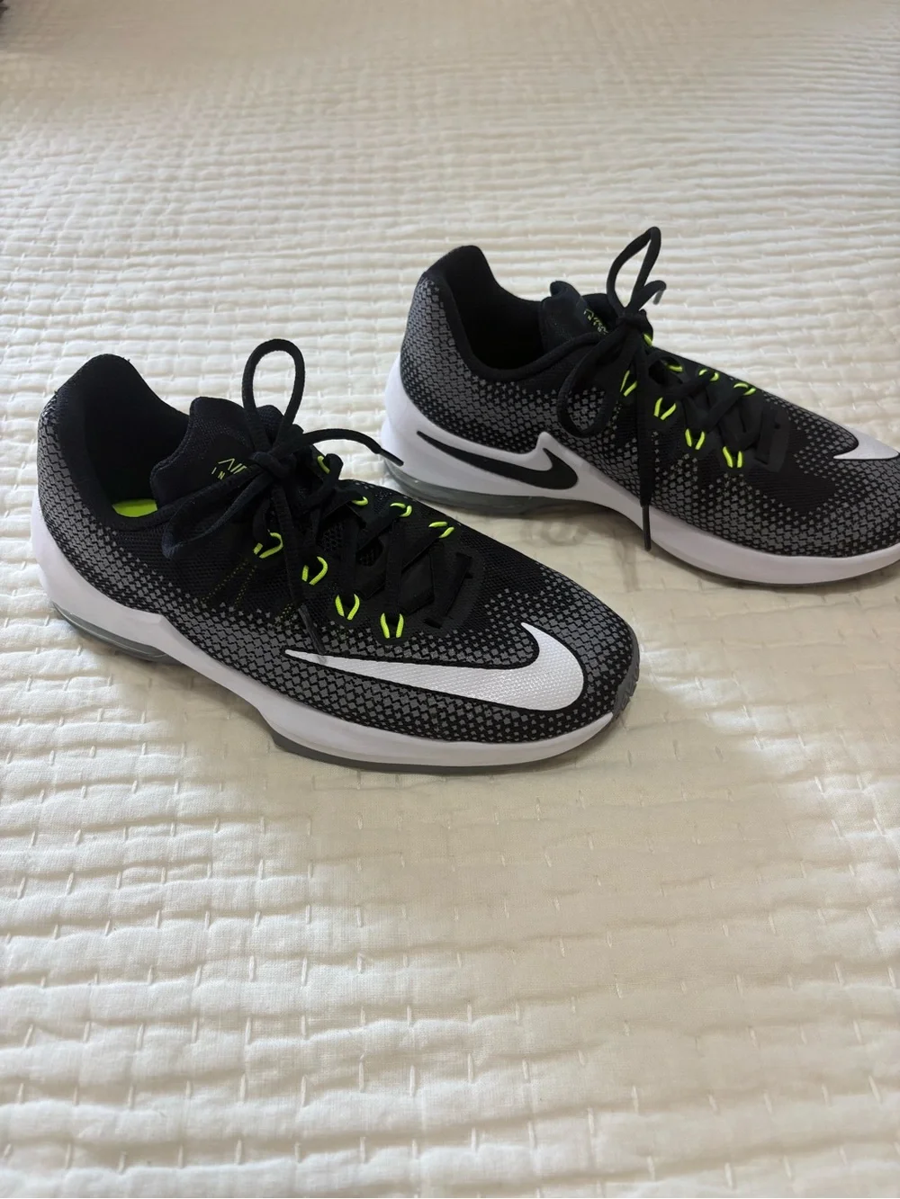 Nike Black Running Shoes with Neon Green Insole